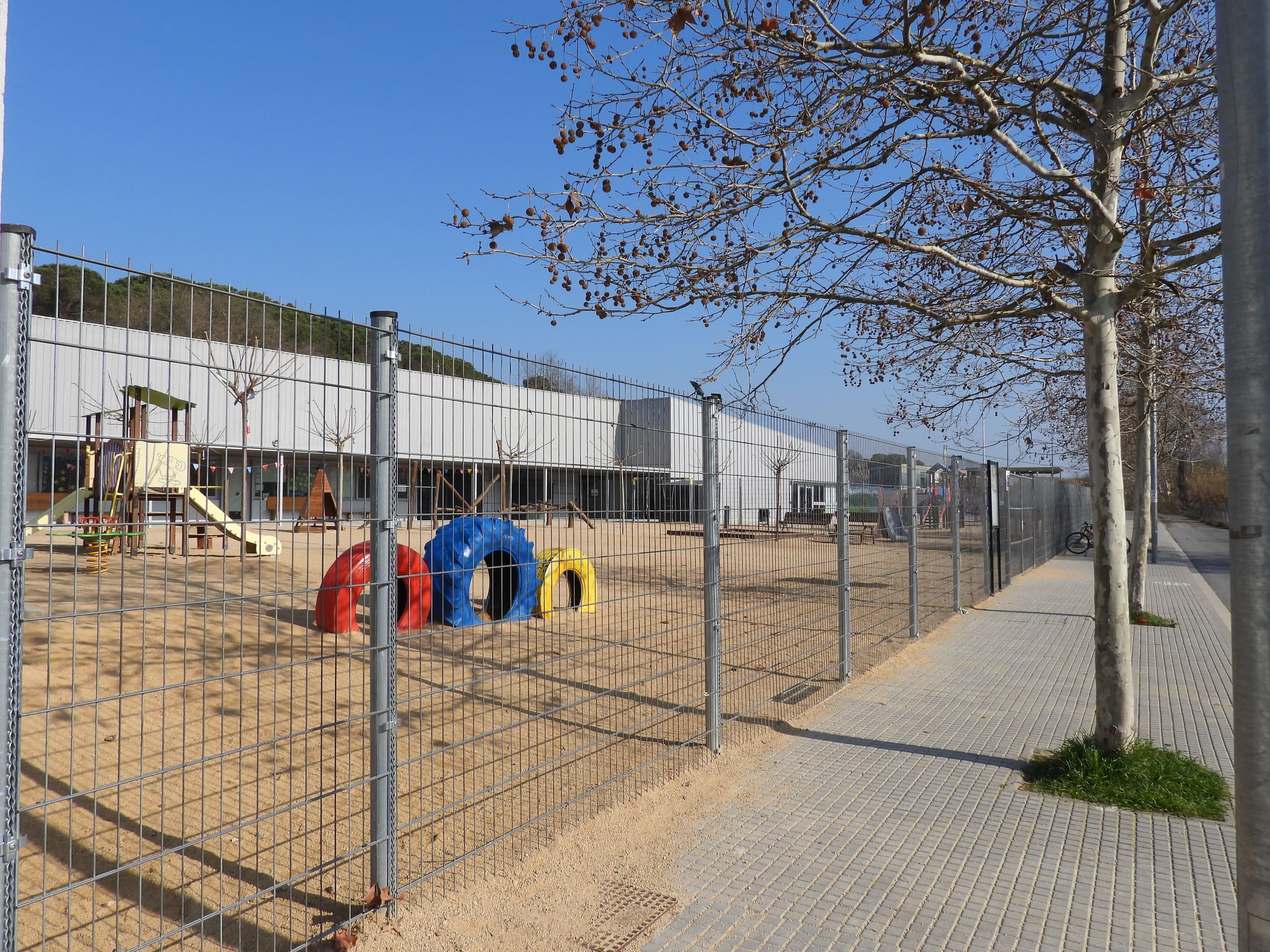 Moció per sol·licitar la creació d’un segon col·legi electoral a Aiguaviva Parc
